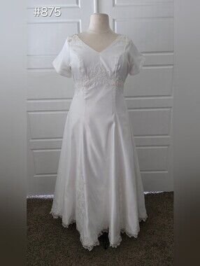 Ivory Satin Short Sleeve V-neck Wedding Dress